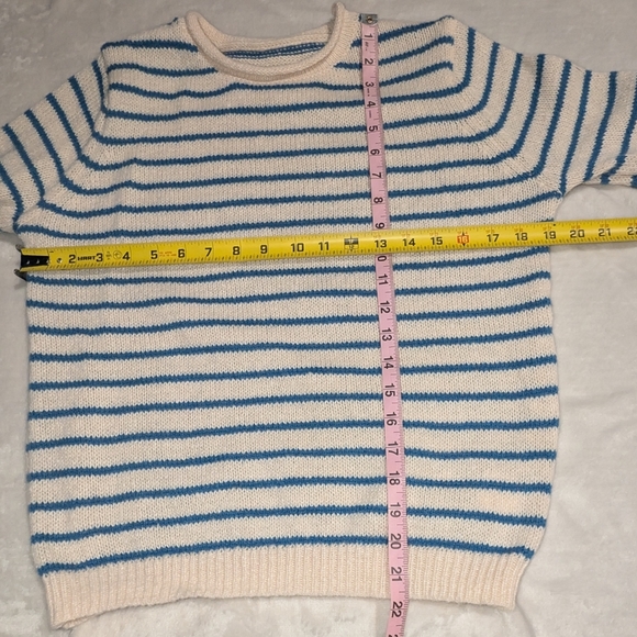 Striped Long Sleeve Top - Picture 7 of 9
